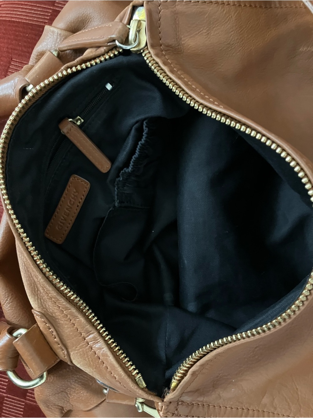 Givenchy Pandora Bag in Tan/Brown Leather calfskin with strap and dust bag sz M - Picture 7 of 8